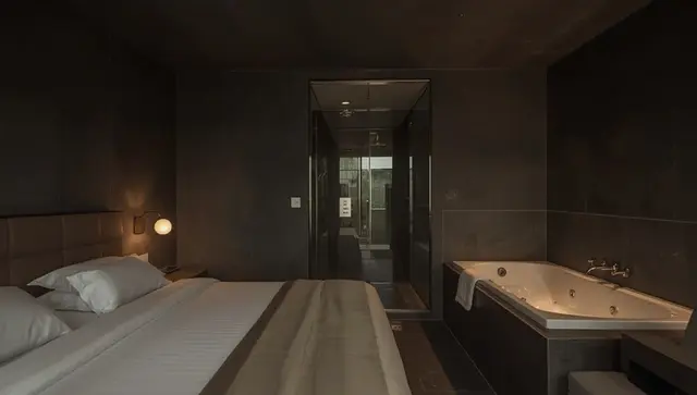 Illustration générée, pas une photo — Love room La suite Baroque jacuzzi au cœur du château de Boissettes à Boissettes